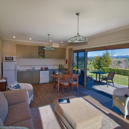 Clayridge Cottages Upper Moutere Extérieur photo