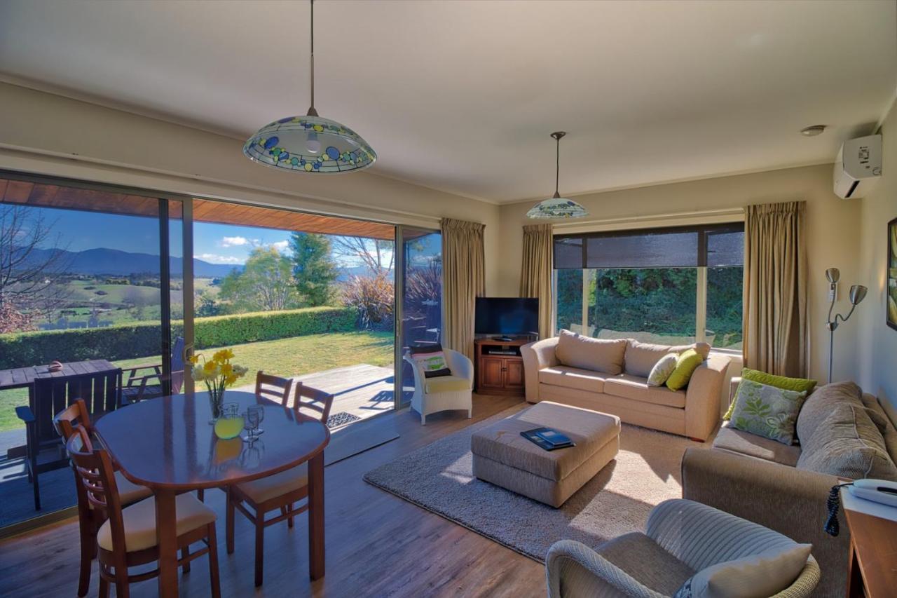 Clayridge Cottages Upper Moutere Extérieur photo