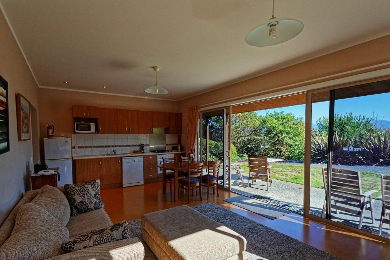 Clayridge Cottages Upper Moutere Extérieur photo